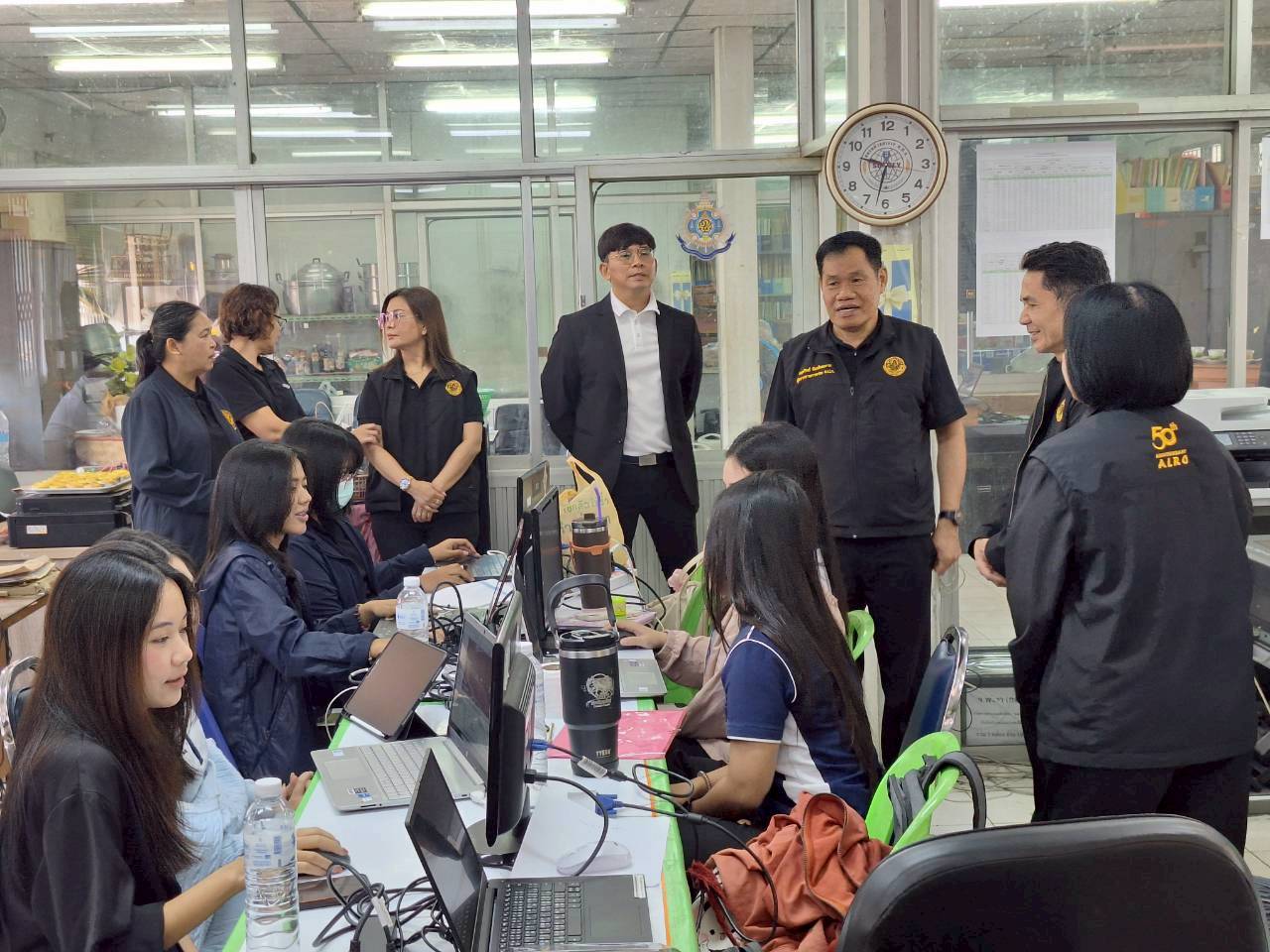 title - ผู้ตรวจราชการ ส.ป.ก. ประชุมตรวจราชการและติดตามความก้าวหน้าผลการดำเนินงานตามแผนการตรวจราชการของผู้ตรวจราชการสำนักงานการปฏิรูปที่ดินเพื่อเกษตรกรรม ประจำปีงบประมาณ พ.ศ. 2569 รอบที่ 1 เขตตรวจราชการที่ 12 จังหวัดขอนแก่น 